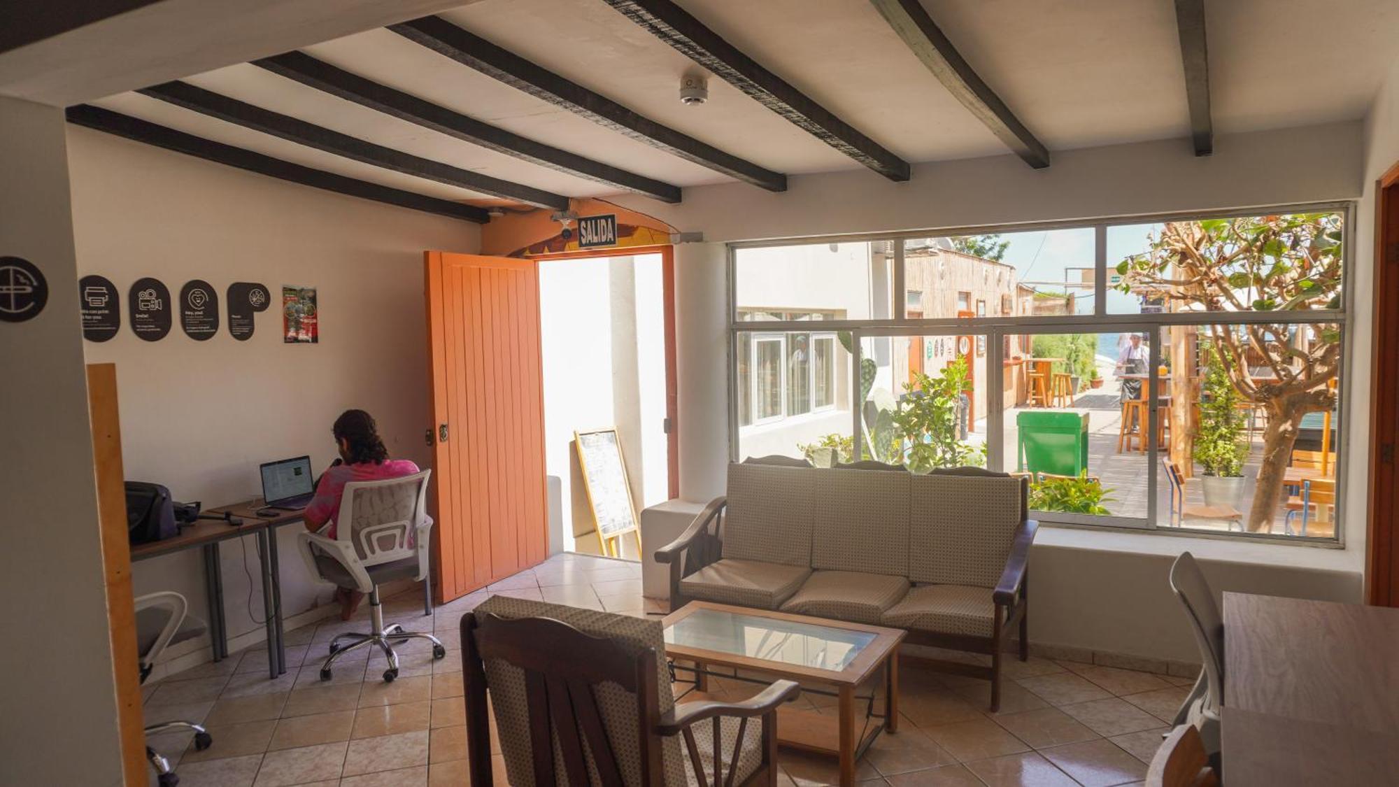 Viajero Paracas Hostel Exteriör bild